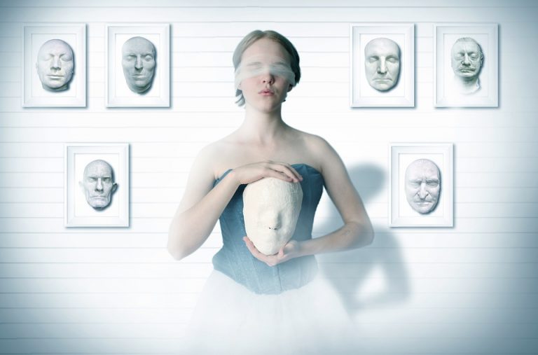 Impacto de la tecnología en la infancia: relaciones, riesgos y oportunidades.