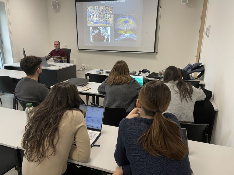 El dron, un instrumento disruptivo contra la desinformación